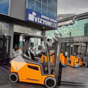 VİZYON İSTİF'DEN SATILIK JUNGHEINRICH EFG320 AKÜLÜ FORKLİFT