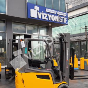 VİZYON İSTİF'DEN SATILIK JUNGHEINRICH EFG220 AKÜLÜ FORKLİFT