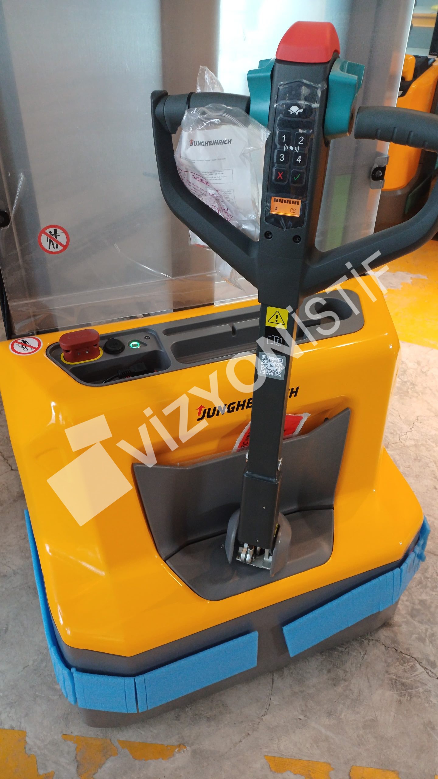 AMC 12 JUNGHEINRICH İSTİF MAKİNESİ 1.2 SATILIK