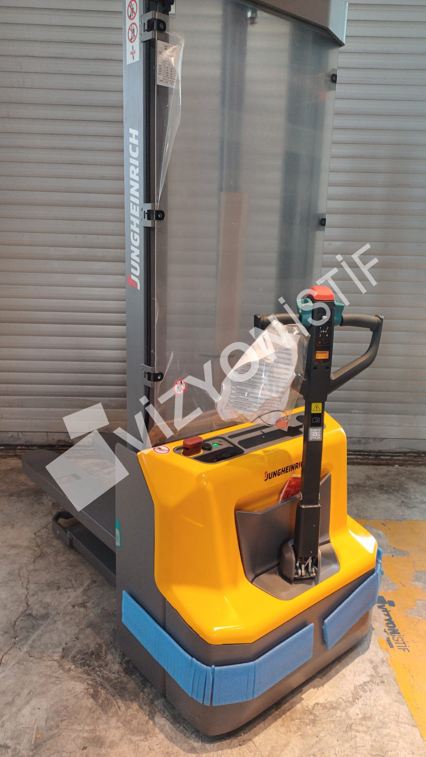 AMC 12 JUNGHEINRICH İSTİF MAKİNESİ 1.2 SATILIK
