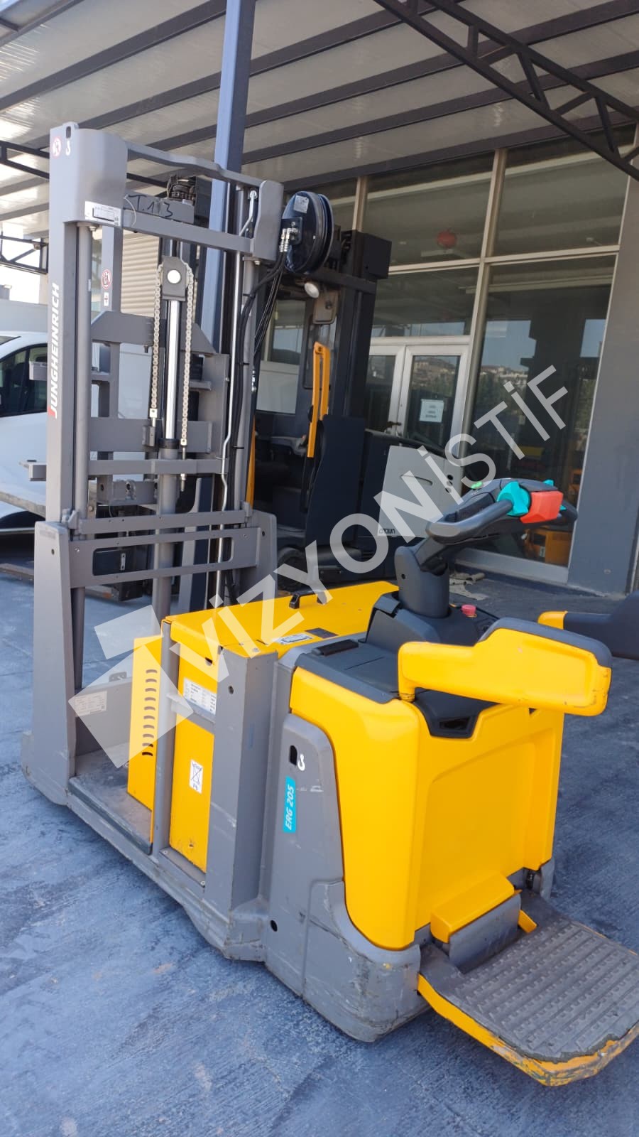 SATILIK JUNG. ERG205 DENGE AYAKSIZ İSTİF MAKİNESİ