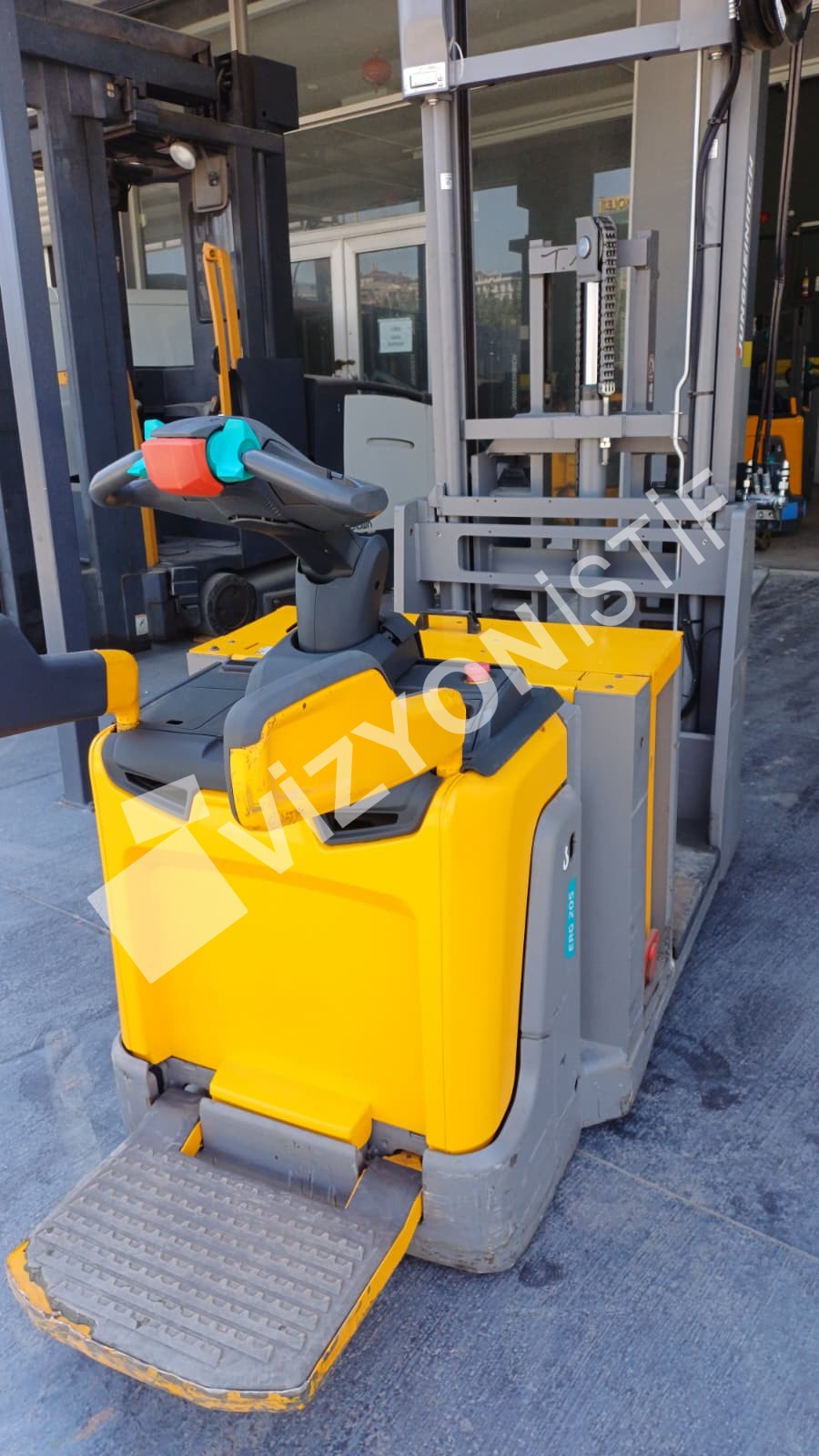 SATILIK JUNG. ERG205 DENGE AYAKSIZ İSTİF MAKİNESİ