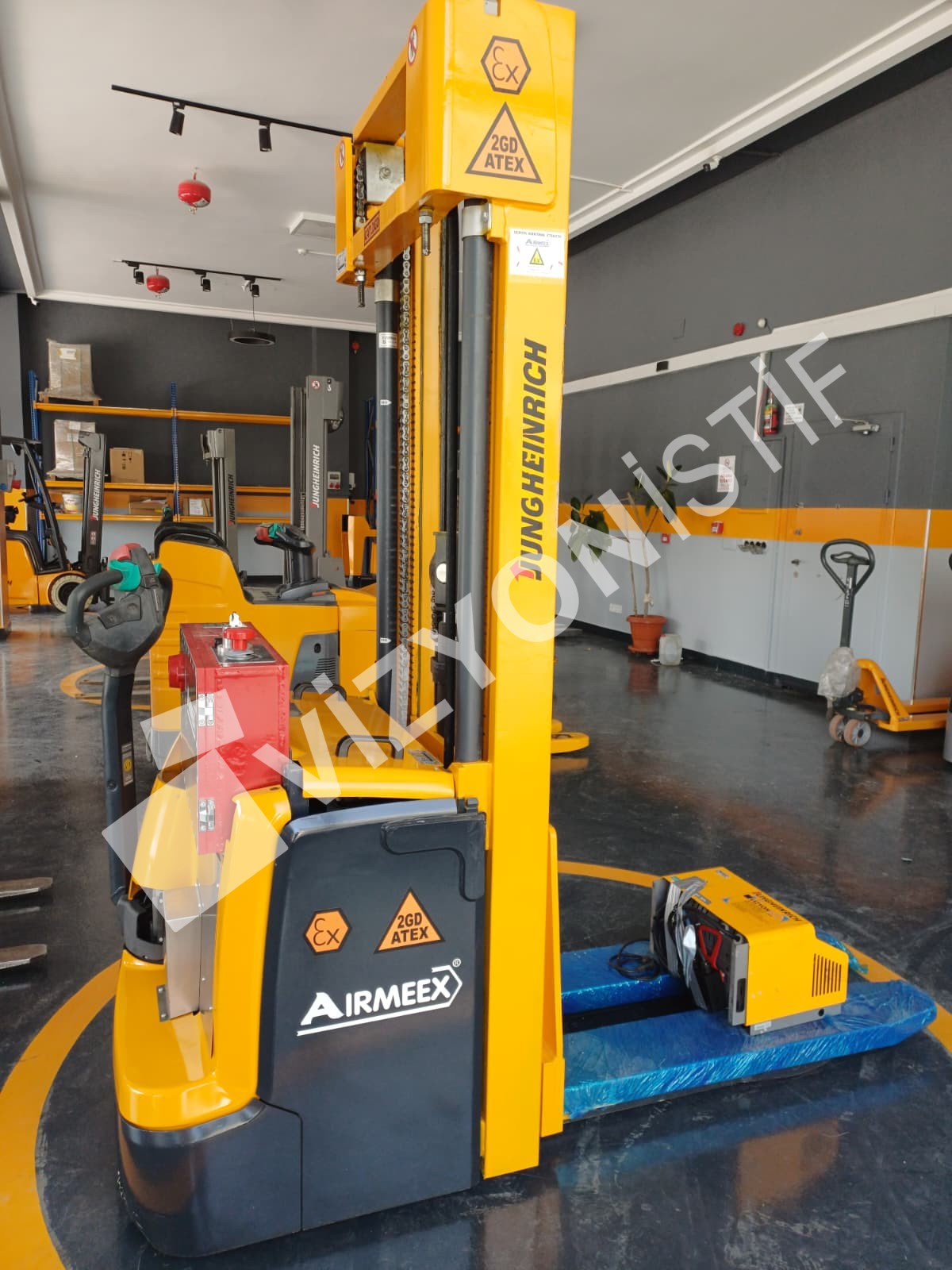 SATILIK EXPROOF JUNGHEINRICH EJC220 İSTİF MAKİNESİ 2015 MODEL
